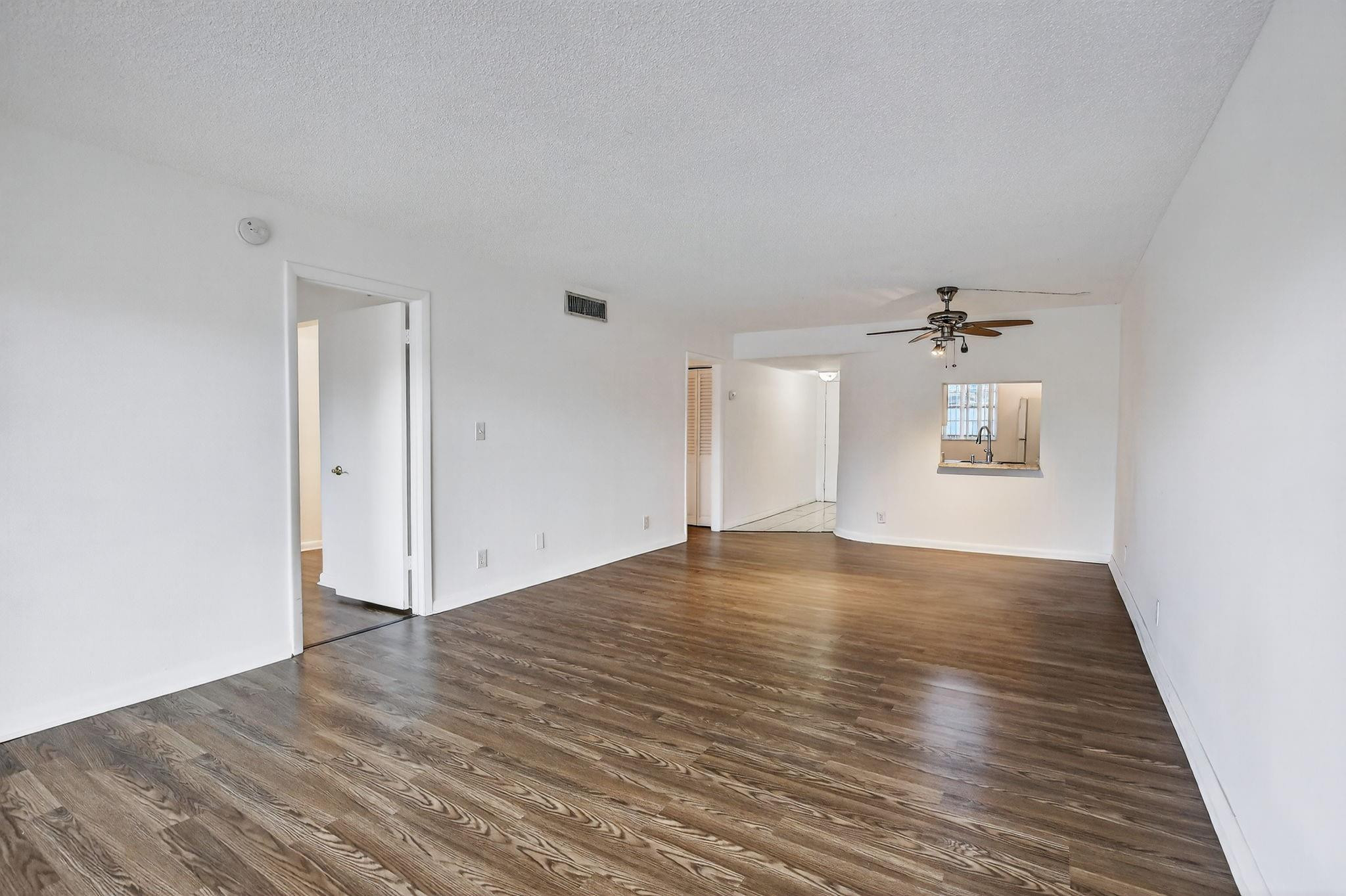 3905 North Nob Hill Road, Unit 201 Sunrise, FL 33351 - Photo 11 of 32 Photo 10