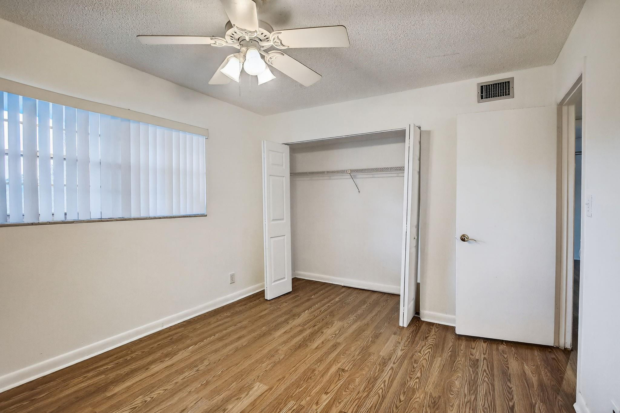3905 North Nob Hill Road, Unit 201 Sunrise, FL 33351 - Photo 20 of 32 Photo 17