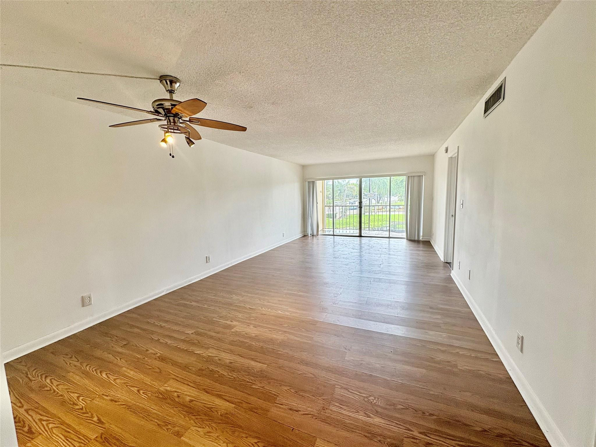 3905 North Nob Hill Road, Unit 201 Sunrise, FL 33351 - Photo 8 of 32 Photo 8