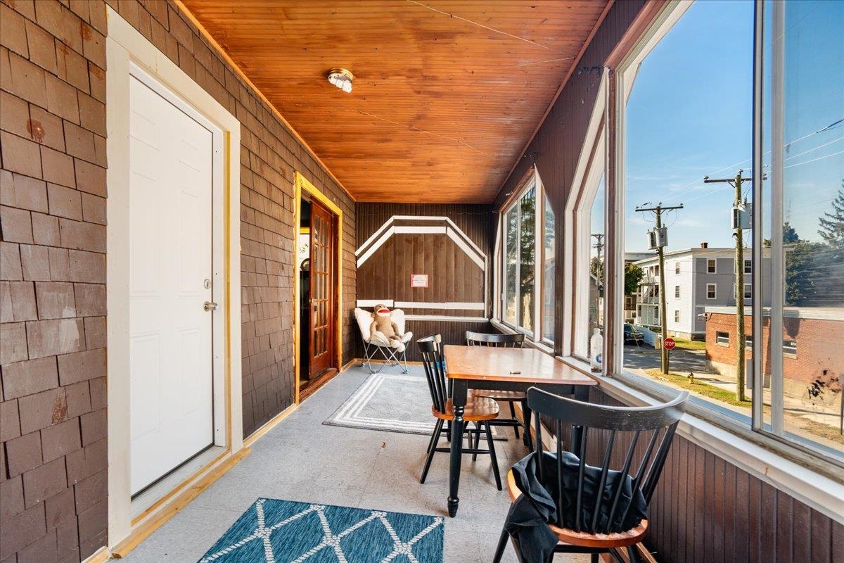 304 Amherst Street Manchester, NH 03104 - Photo 18 of 49