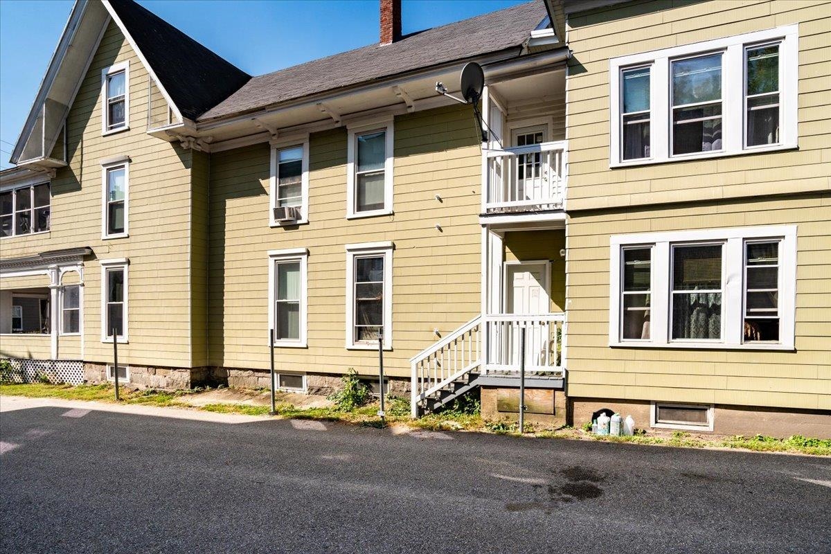 304 Amherst Street Manchester, NH 03104 - Photo 21 of 49