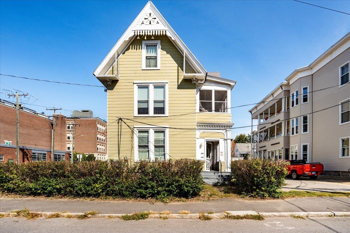 304 Amherst Street Manchester, NH 03104 - Photo 30 of 49