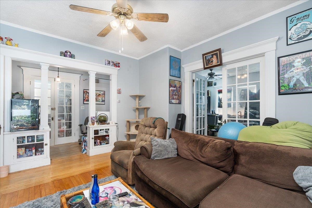 304 Amherst Street Manchester, NH 03104 - Photo 3 of 49