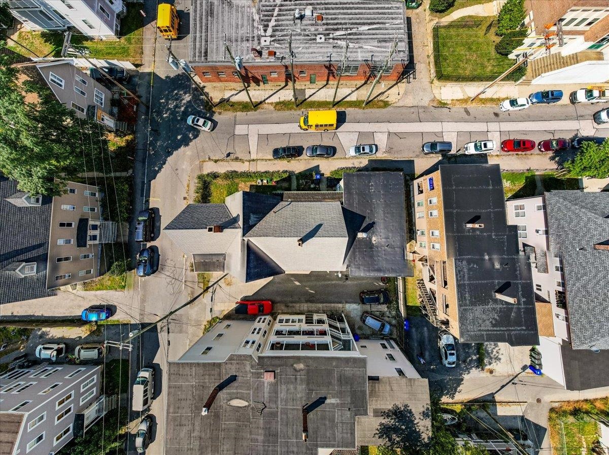 304 Amherst Street Manchester, NH 03104 - Photo 36 of 49