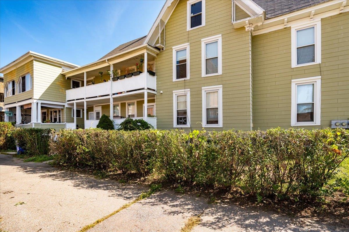 304 Amherst Street Manchester, NH 03104 - Photo 43 of 49