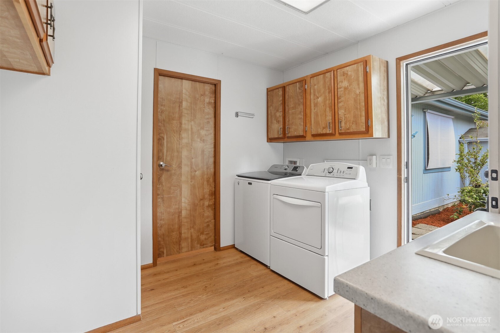 23704 9th Place West Bothell, WA 98021 - Photo 22 of 40