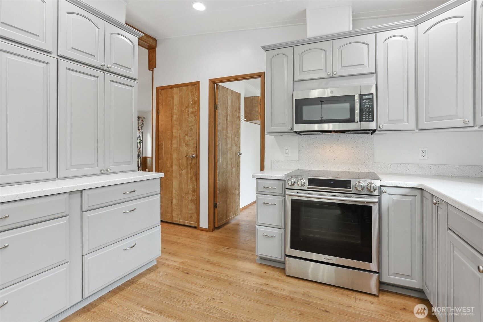 23704 9th Place West Bothell, WA 98021 - Photo 7 of 40