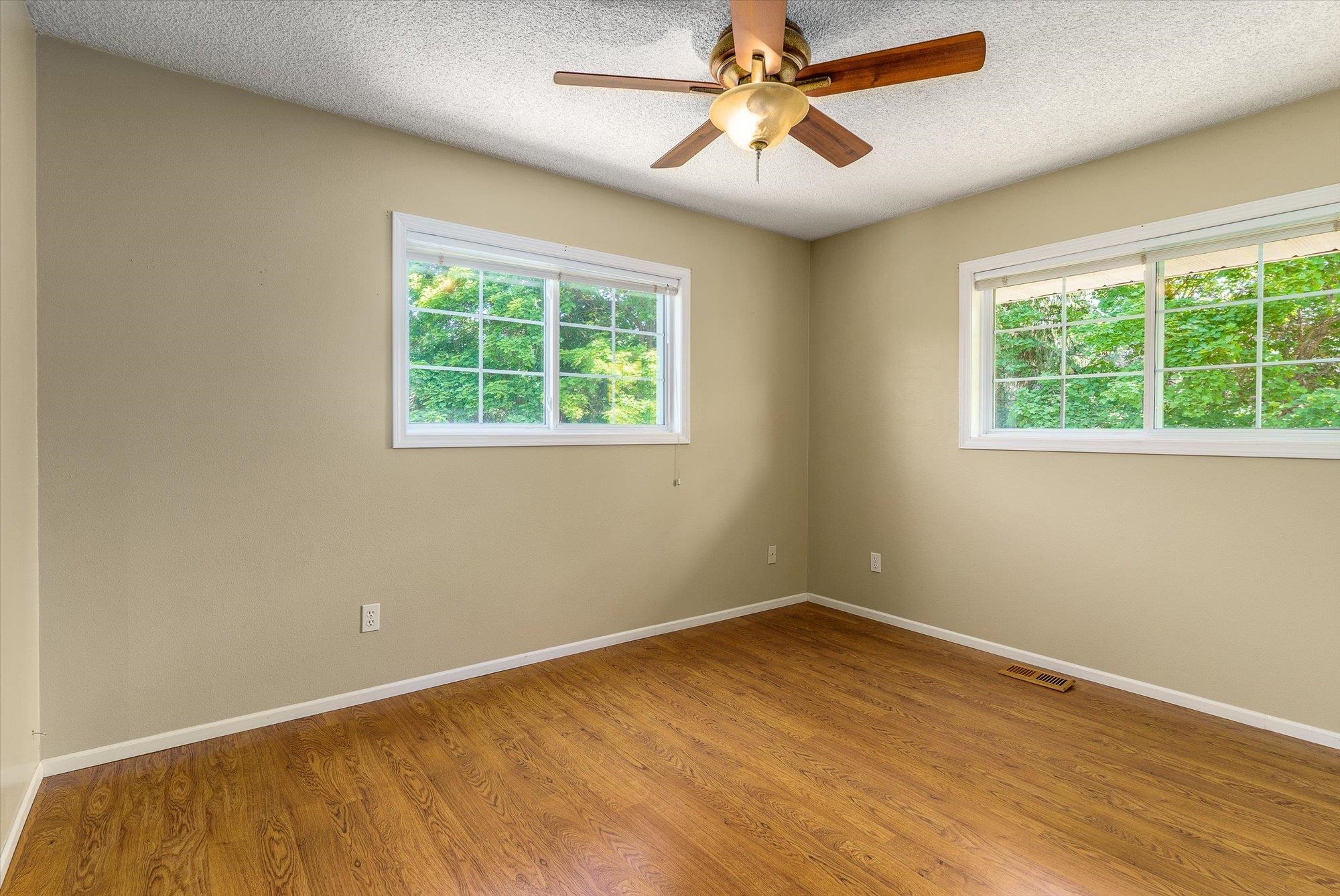 6219 South Chapman Road Greenacres, WA 99016 - Photo 12 of 45