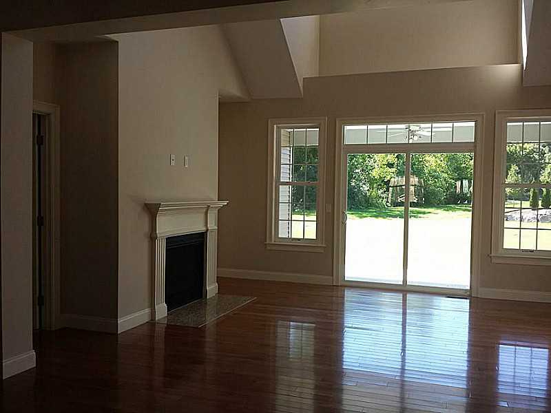 315 Old River Road, Unit 23 Lincoln, RI 02838 - Photo 6 of 24 Exterior Front.