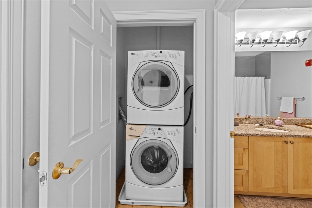 2204 Davenport Avenue, Unit 2204 Canton, MA 02021 - Photo 21 of 28 a utility room with dryer and washer