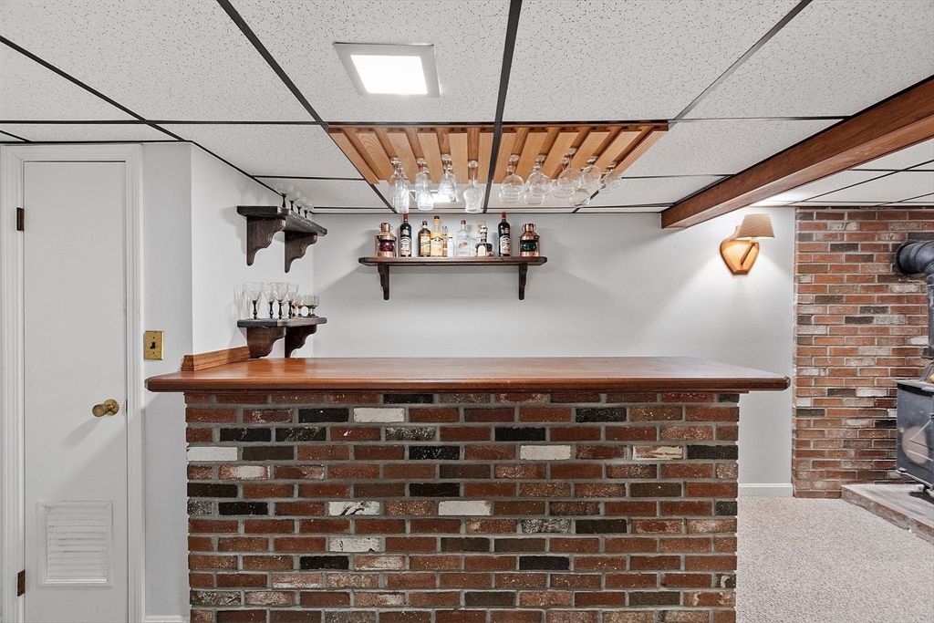 46 Woodruff Road Clinton, MA 01510 - Photo 27 of 38 a view of entryway