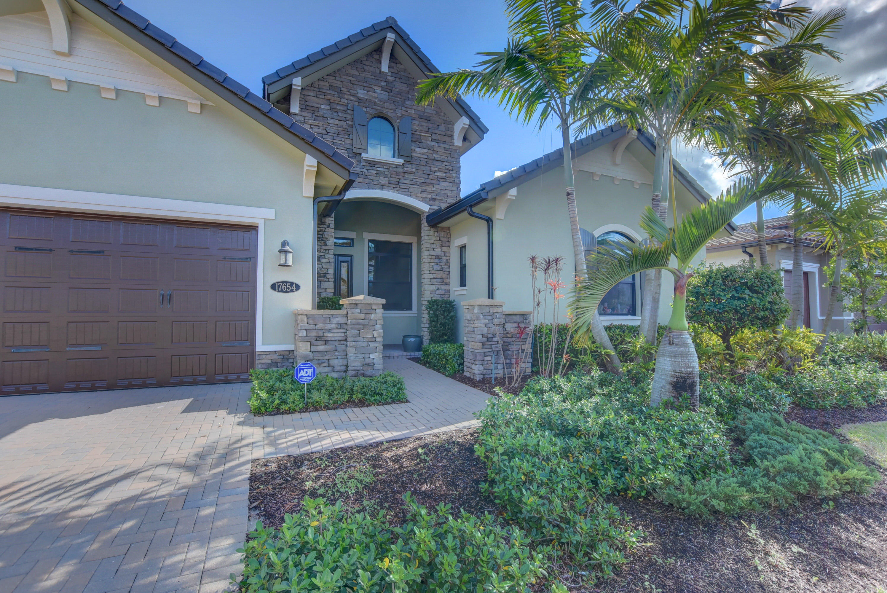 17654 Cadena Drive Boca Raton, FL 33496 - Photo 4 of 47 lh 17654 cadena dr-4
