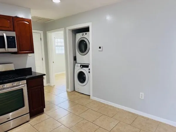 $1,000 | 1300 Webster Street, Kenner, LA 70062