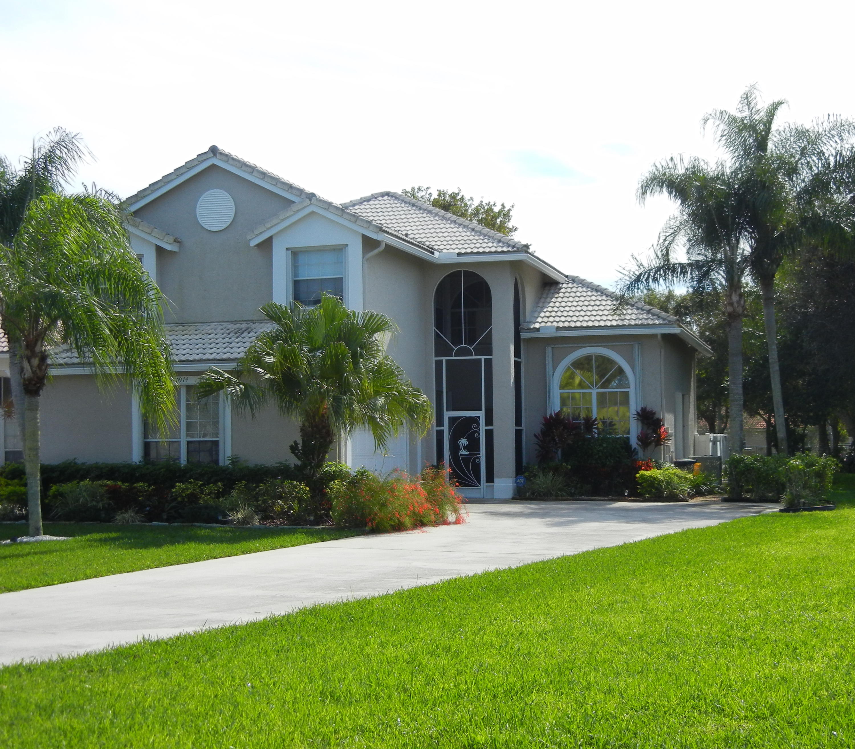 10974 North Danbury Way Boca Raton, FL 33498 - Photo 2 of 24 Front View