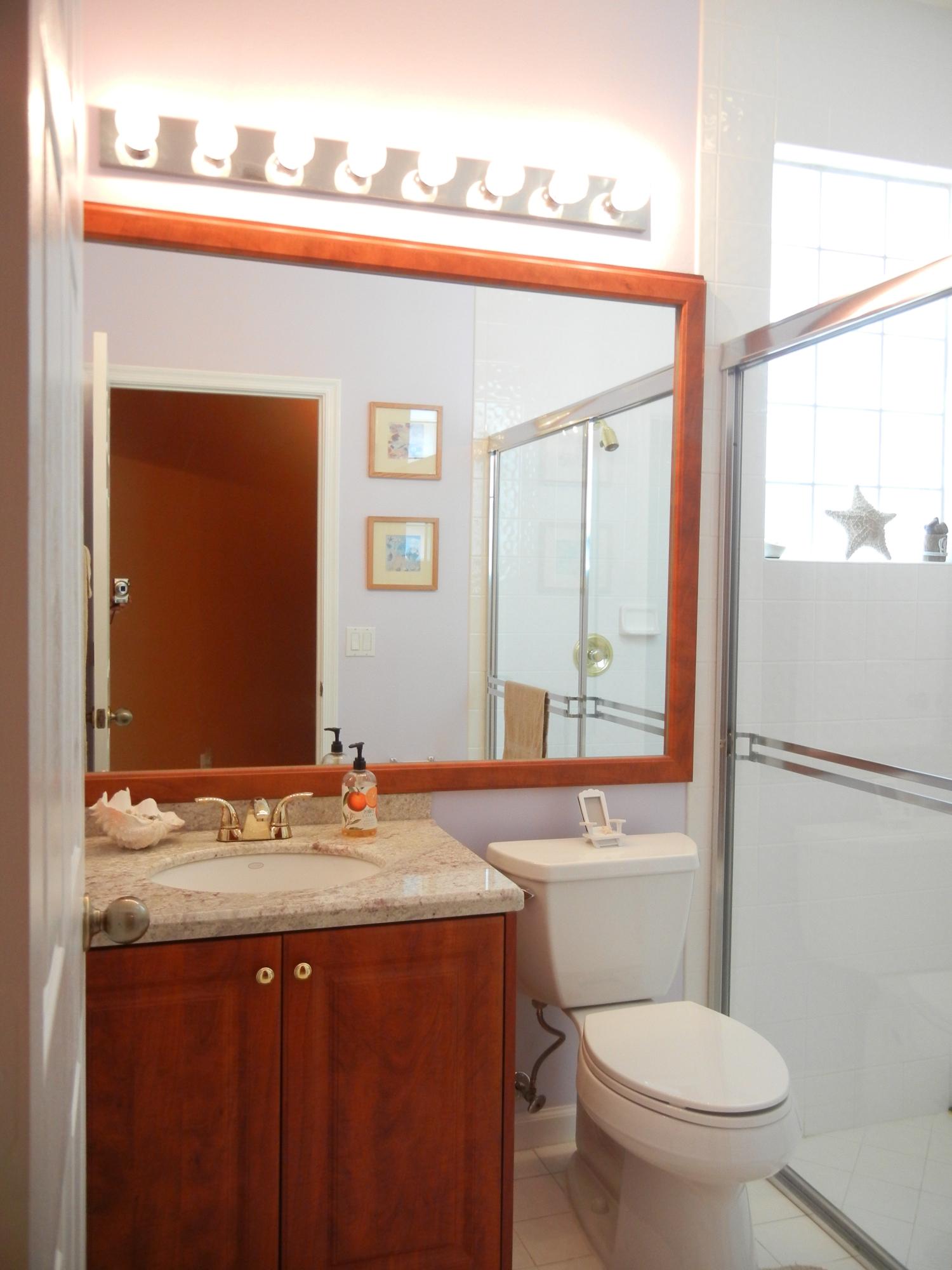 10974 North Danbury Way Boca Raton, FL 33498 - Photo 23 of 24 Guest Bath