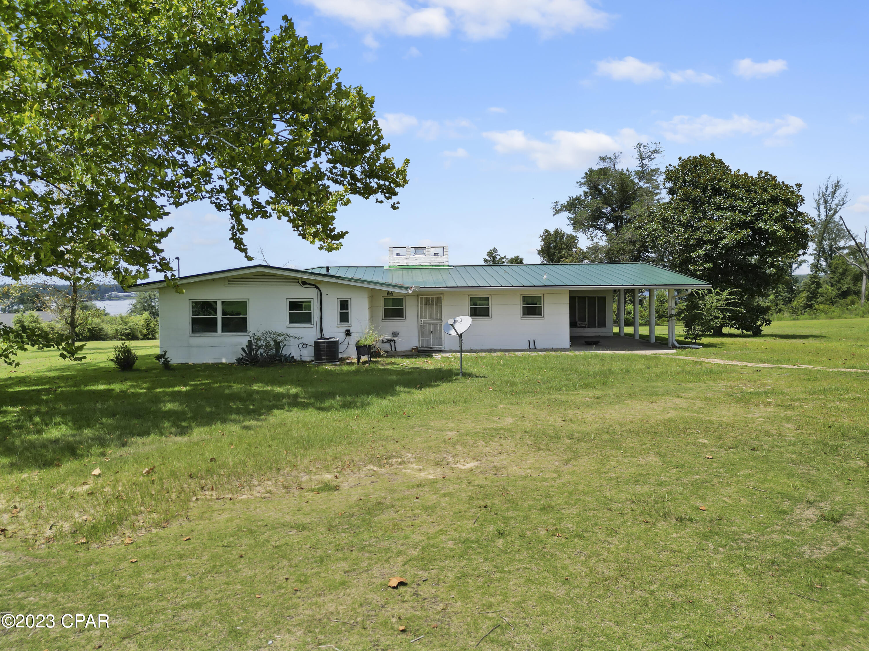 207 Compass Lake Drive Alford, FL 32420 - Photo 13 of 24