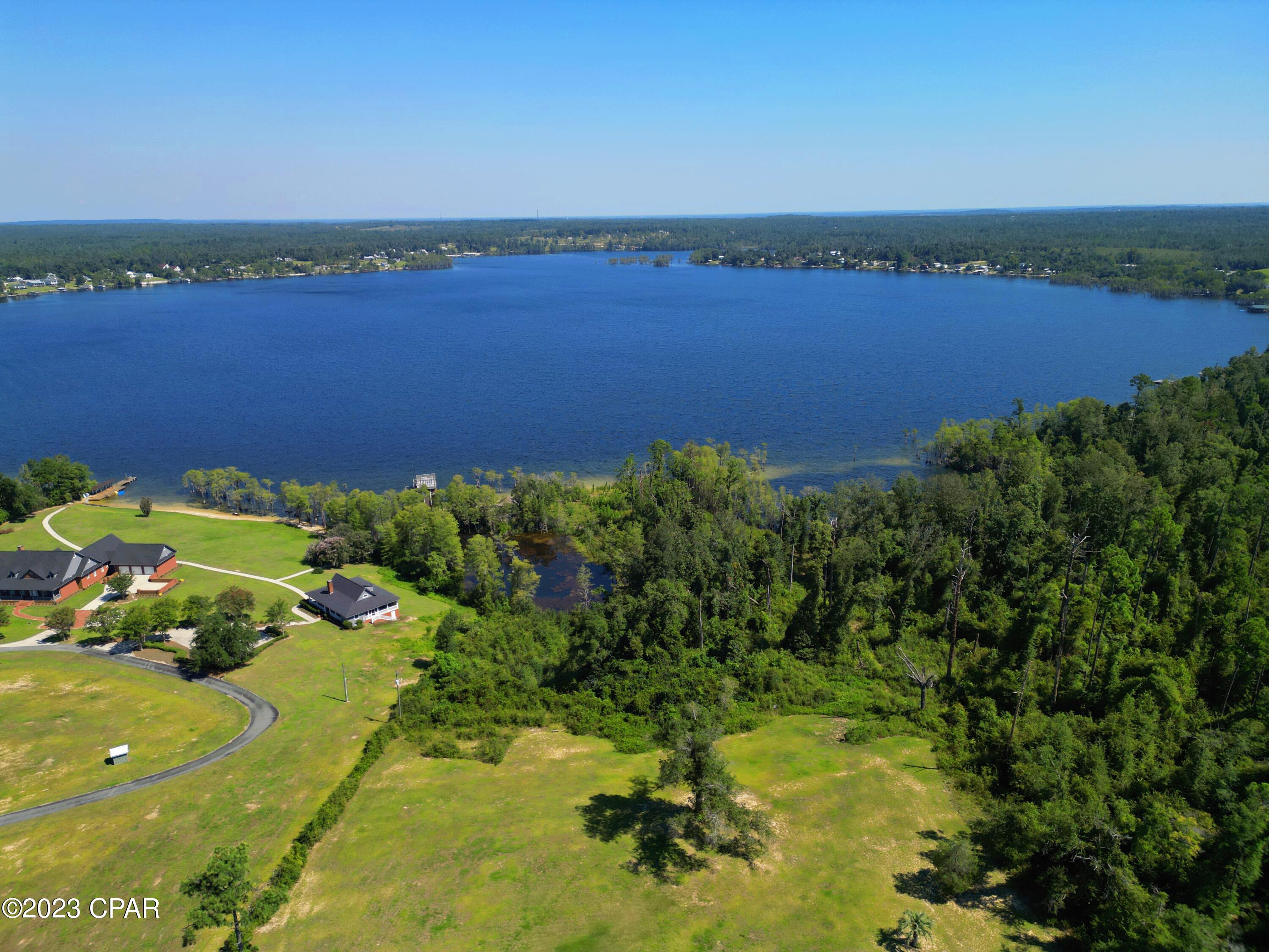 207 Compass Lake Drive Alford, FL 32420 - Photo 5 of 24