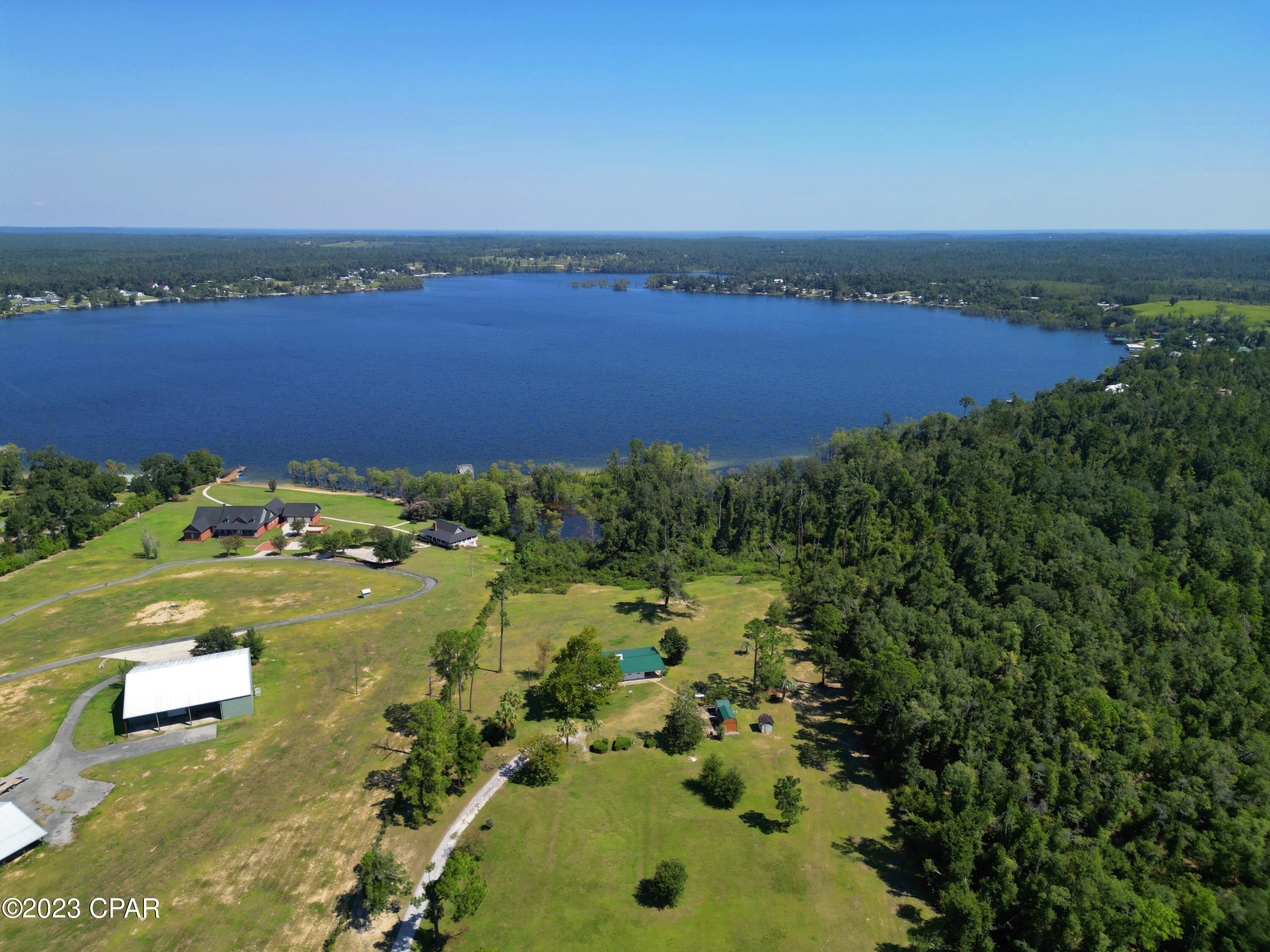 207 Compass Lake Drive Alford, FL 32420 - Photo 7 of 24