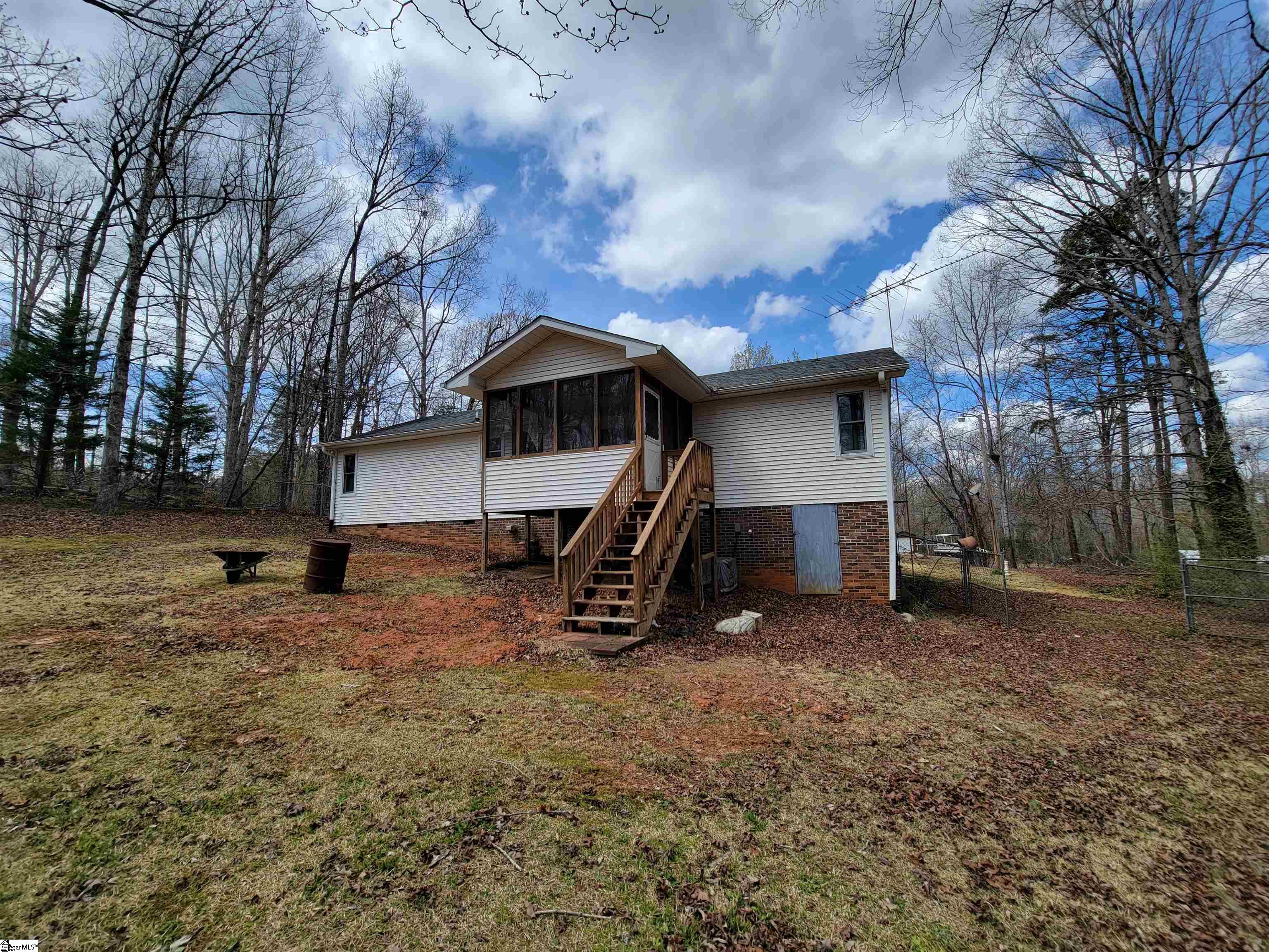 114 Sweetbriar Road Liberty, SC 29657 - Photo 4 of 36