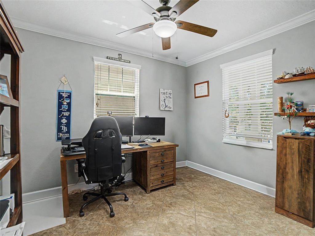 16910 Dorman Road Lithia, FL 33547 - Photo 5 of 46