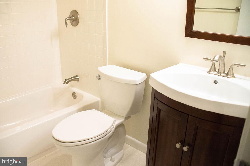 11612 Ivystone Court, Unit 300 Reston, VA 20191 - Photo 13 of 13 Gallery Image 13