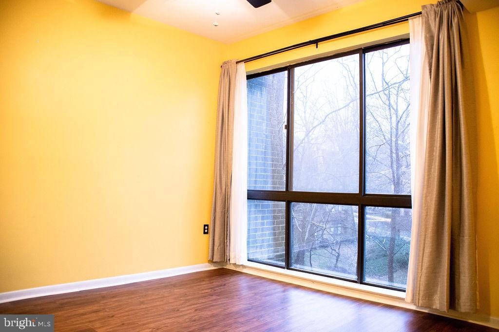 11612 Ivystone Court, Unit 300 Reston, VA 20191 - Photo 4 of 13 Gallery Image 4