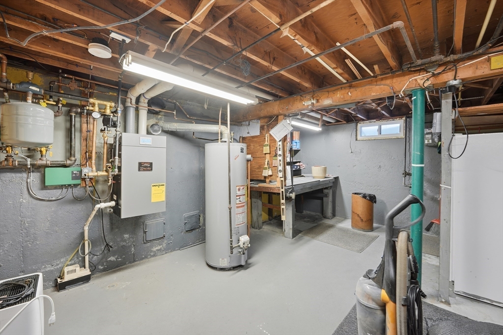 144 River Road Agawam, MA 01001 - Photo 16 of 27