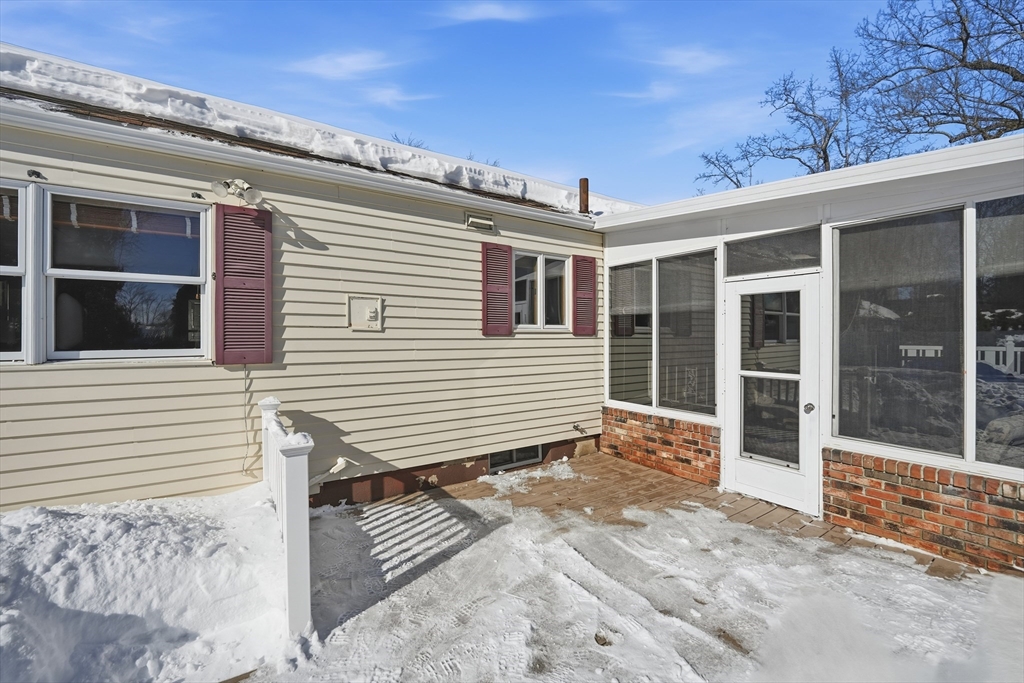 144 River Road Agawam, MA 01001 - Photo 18 of 27