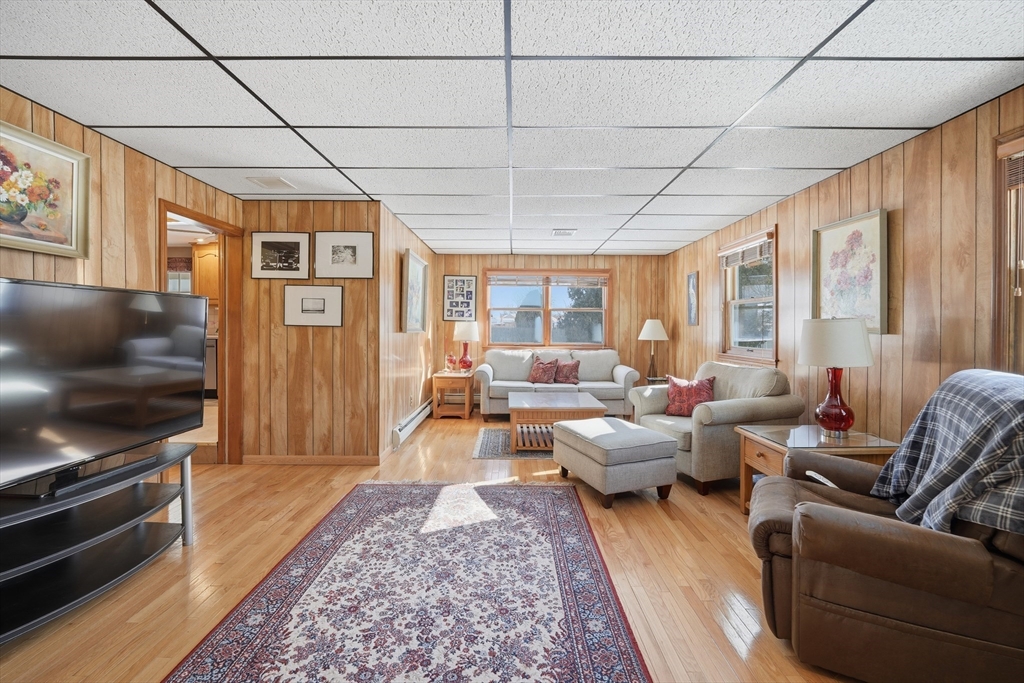 144 River Road Agawam, MA 01001 - Photo 3 of 27