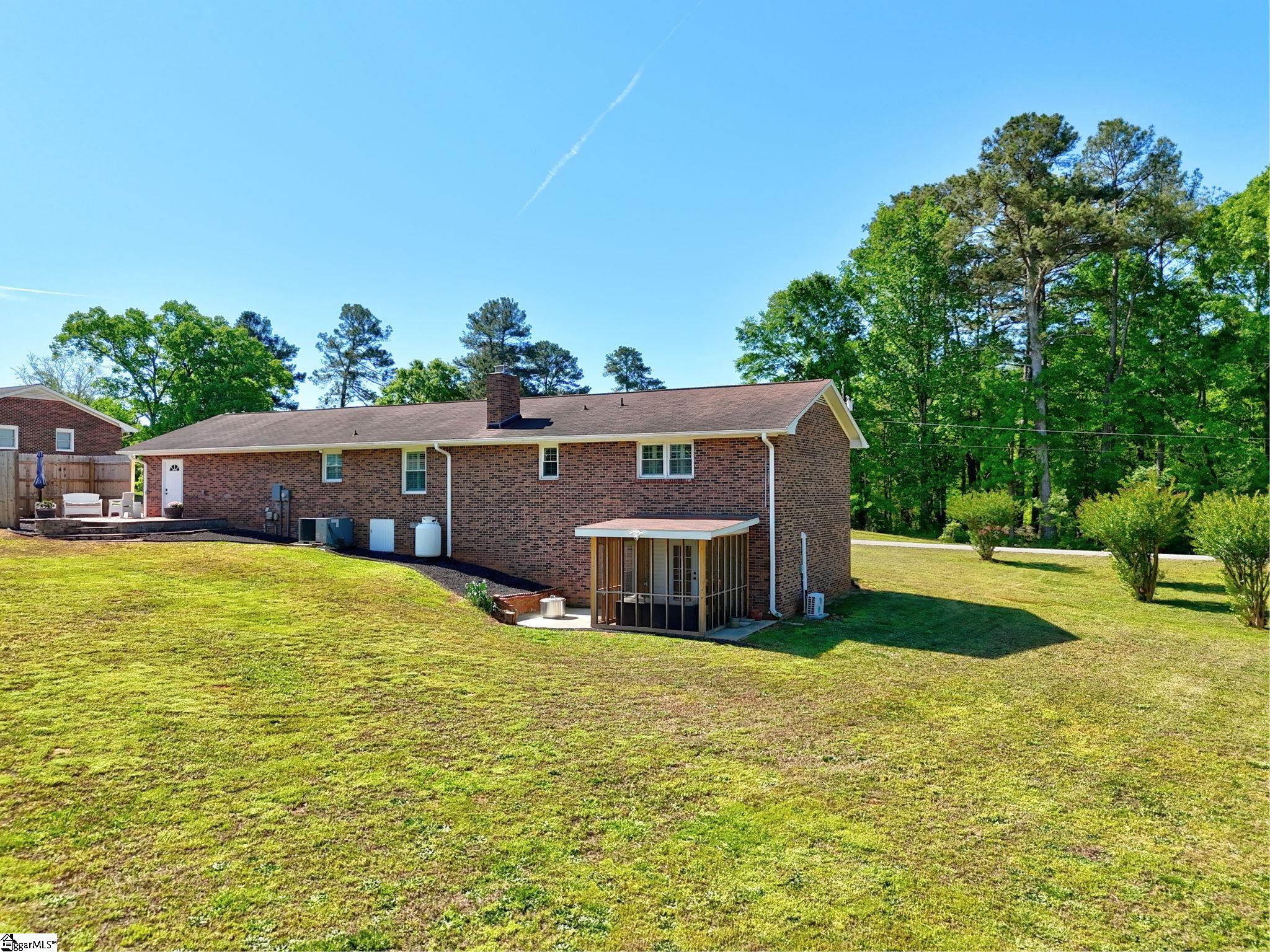 105 Lowry Road Anderson, SC 29621 - Photo 34 of 40 Gallery Image 34