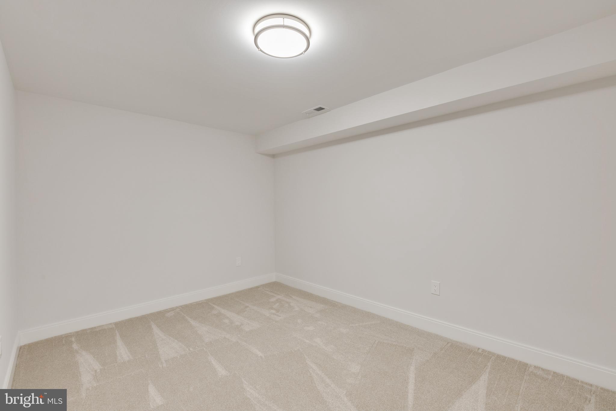 10 Narrows Court Silver Spring, MD 20906 - Photo 39 of 46 Gallery Image 39