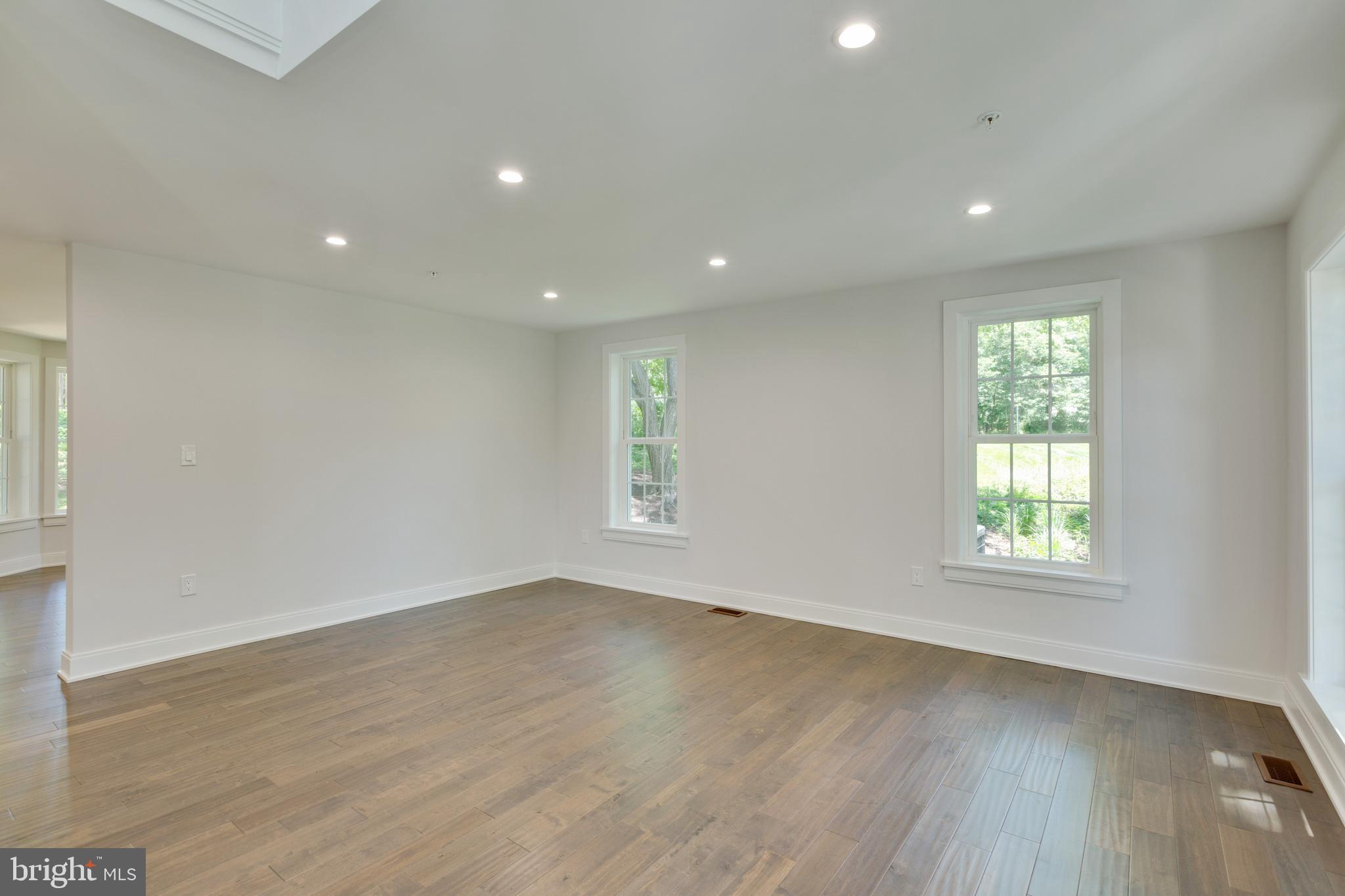 10 Narrows Court Silver Spring, MD 20906 - Photo 6 of 46 Gallery Image 6
