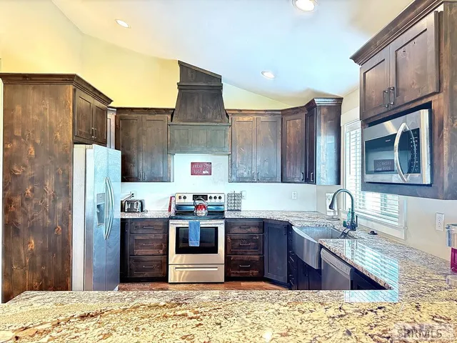 $1,335,000 | 3774 Century Drive, Island Park, ID 83429