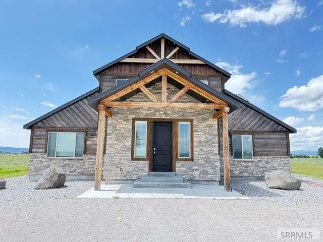 $1,335,000 | 3774 Century Drive, Island Park, ID 83429