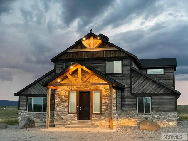 $1,335,000 | 3774 Century Drive, Island Park, ID 83429