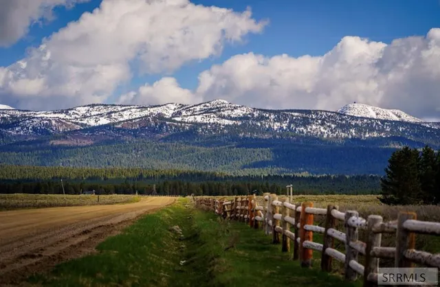 $1,335,000 | 3774 Century Drive, Island Park, ID 83429