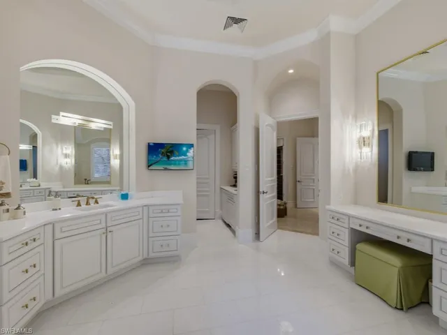 $5,495,000 | 29115 Teramo Way, Naples, FL 34110