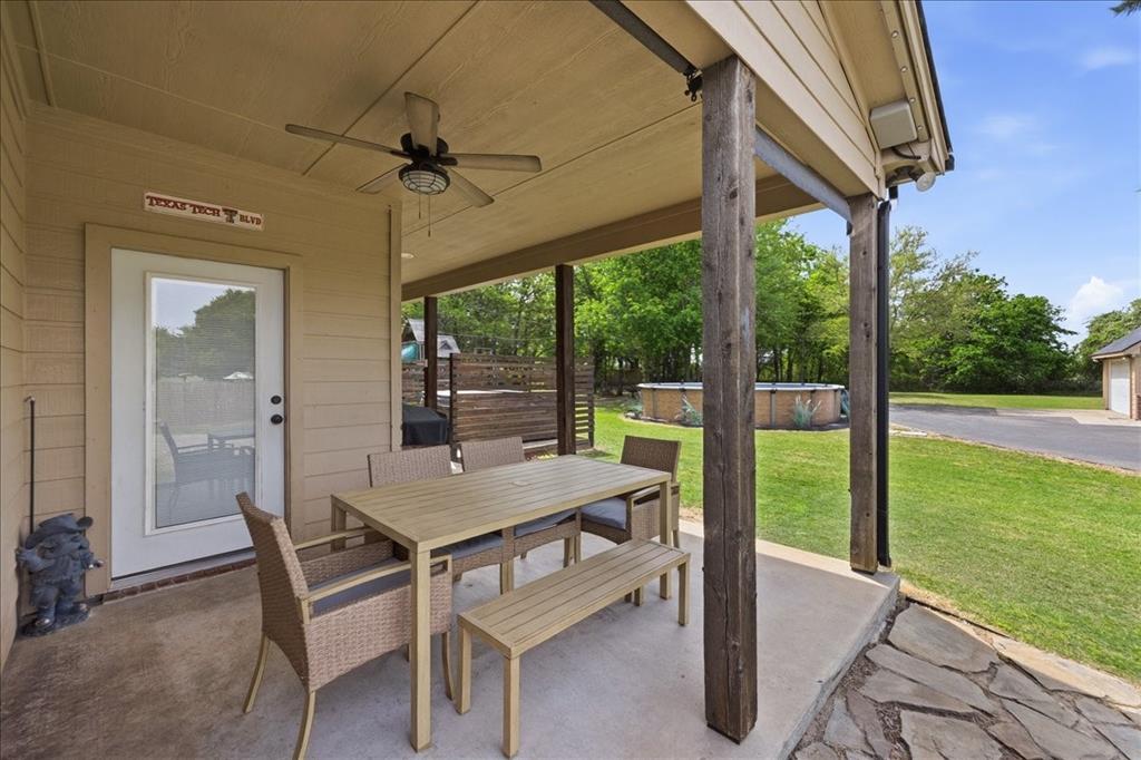 112 Mylea Lane Weatherford, TX 76087 - Photo 28 of 35