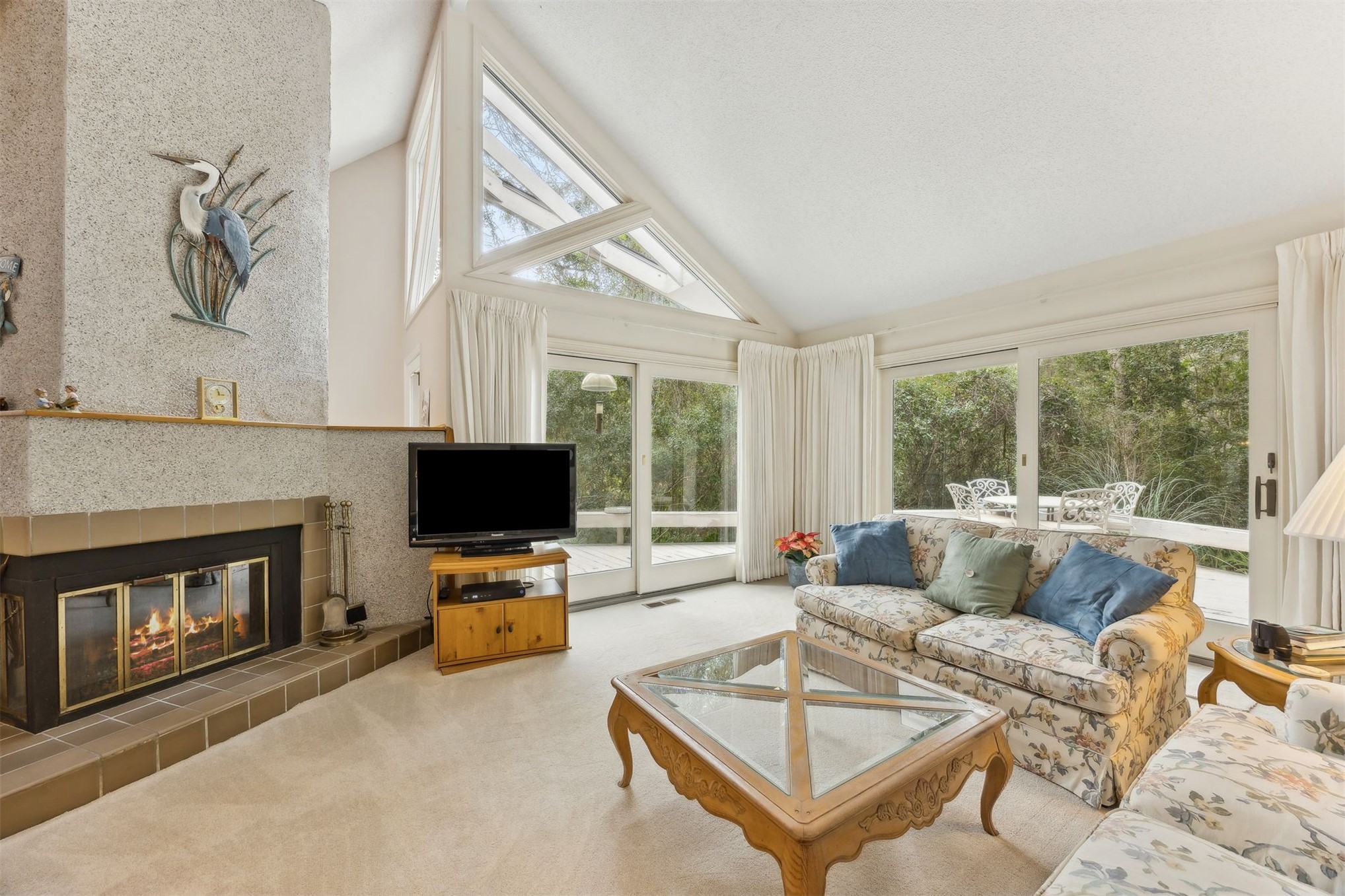 59 Laurel Oak Road Fernandina Beach, FL 32034 - Photo 7 of 54 a living room with furniture and a fireplace