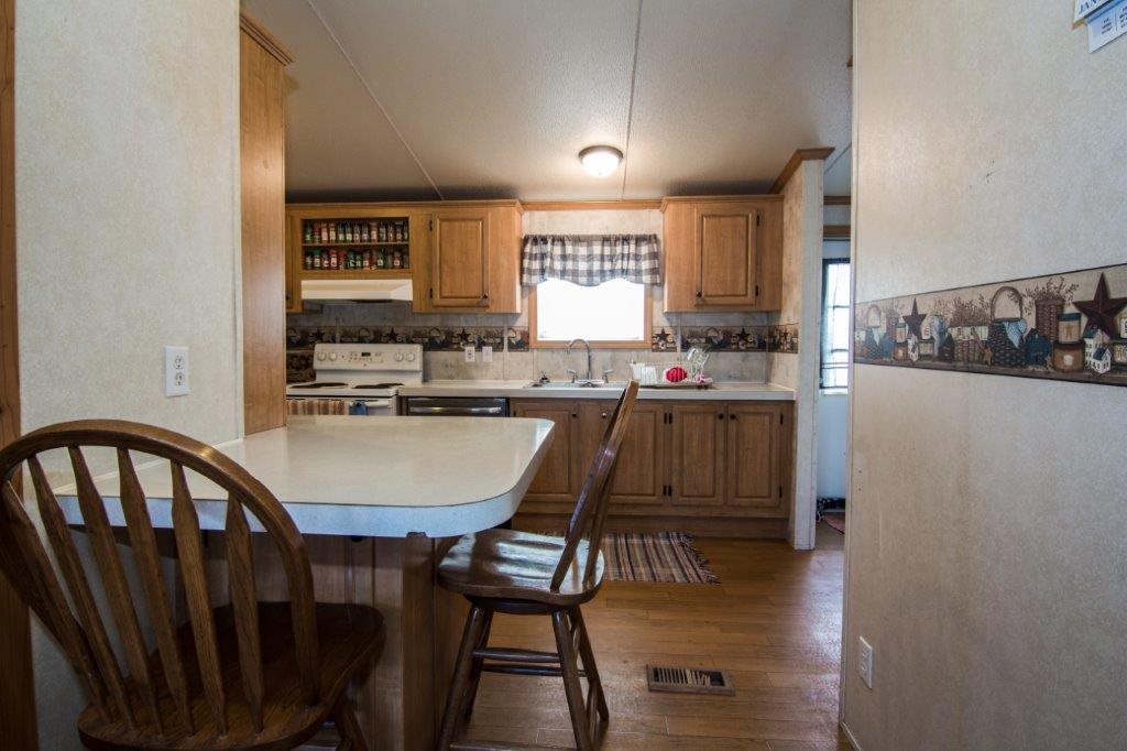 889 Clover Hill Road Dayton, VA 22821 - Photo 4 of 19 Gallery Image 4