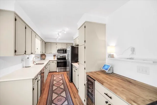 $375,000 | 122 Dunmow Drive, Summerville, SC 29485