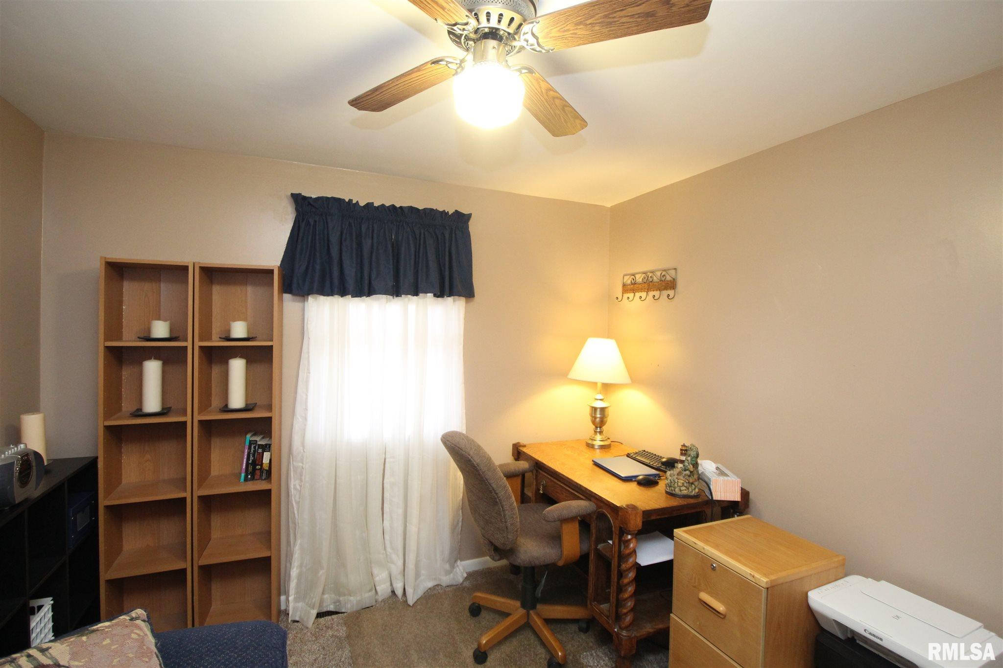 501 Devonshire Road Washington, IL 61571 - Photo 23 of 31 Gallery Image 23