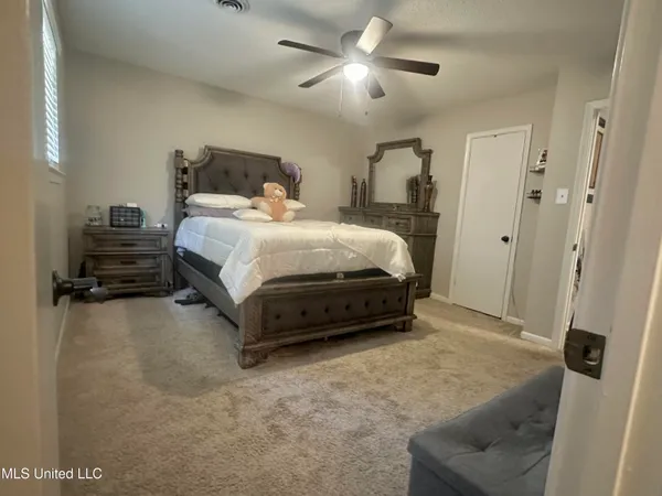 $215,000 | 6895 Belle Meade Road, Horn Lake, MS 38637