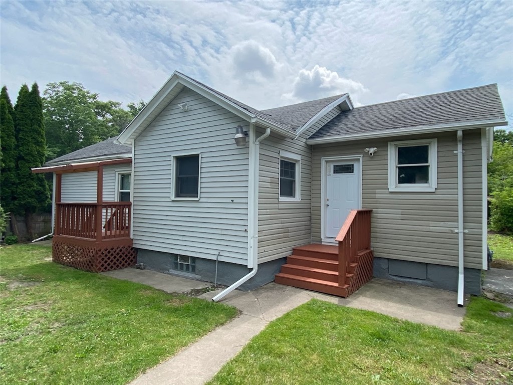 25 Saxton Street Rochester, NY 14611 - Photo 1 of 1