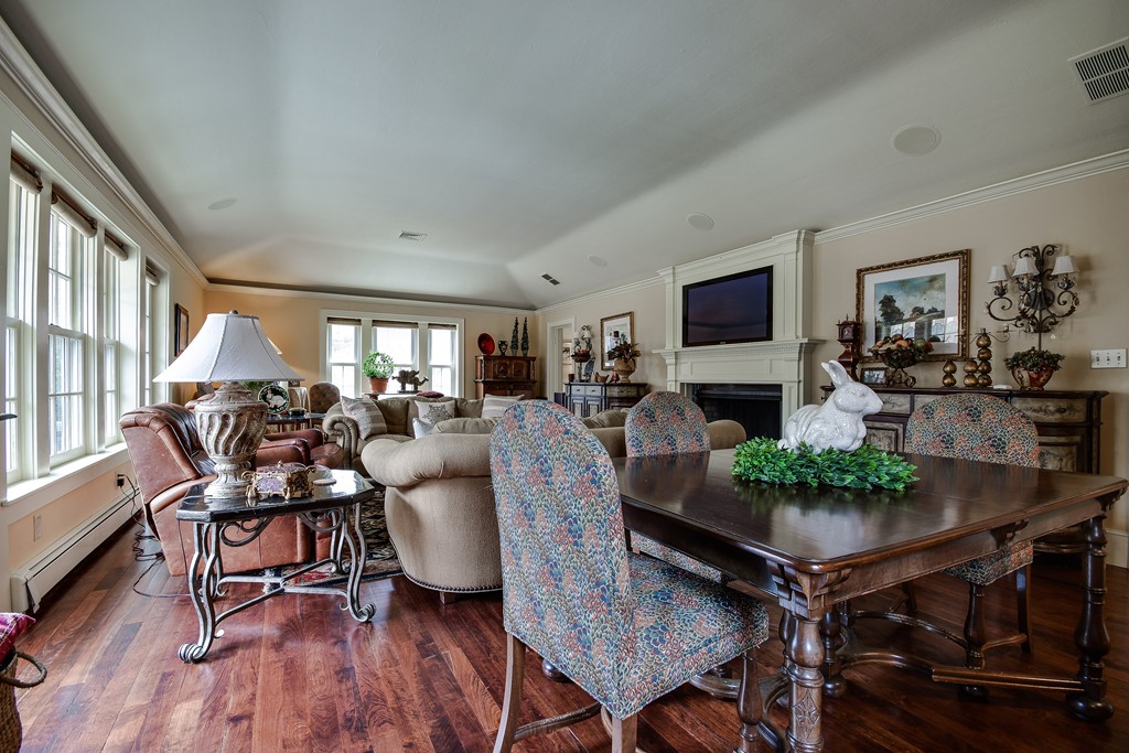 71 Nason Hill Road Sherborn, MA 01770 - Photo 7 of 29 Gallery Image 7