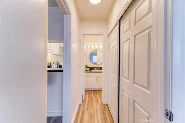 $1,895 | 5500 Ackerfield Avenue, Unit 307, Long Beach, CA 90805
