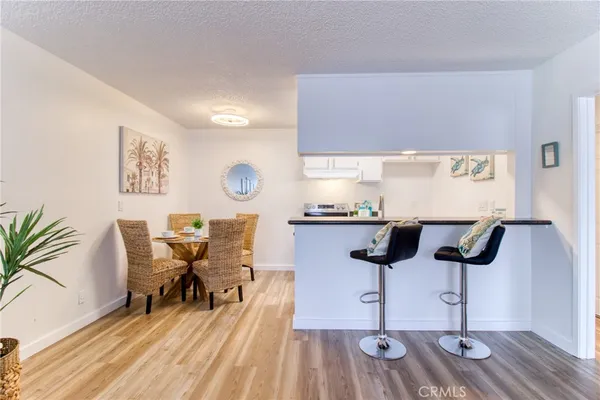 $1,895 | 5500 Ackerfield Avenue, Unit 307, Long Beach, CA 90805