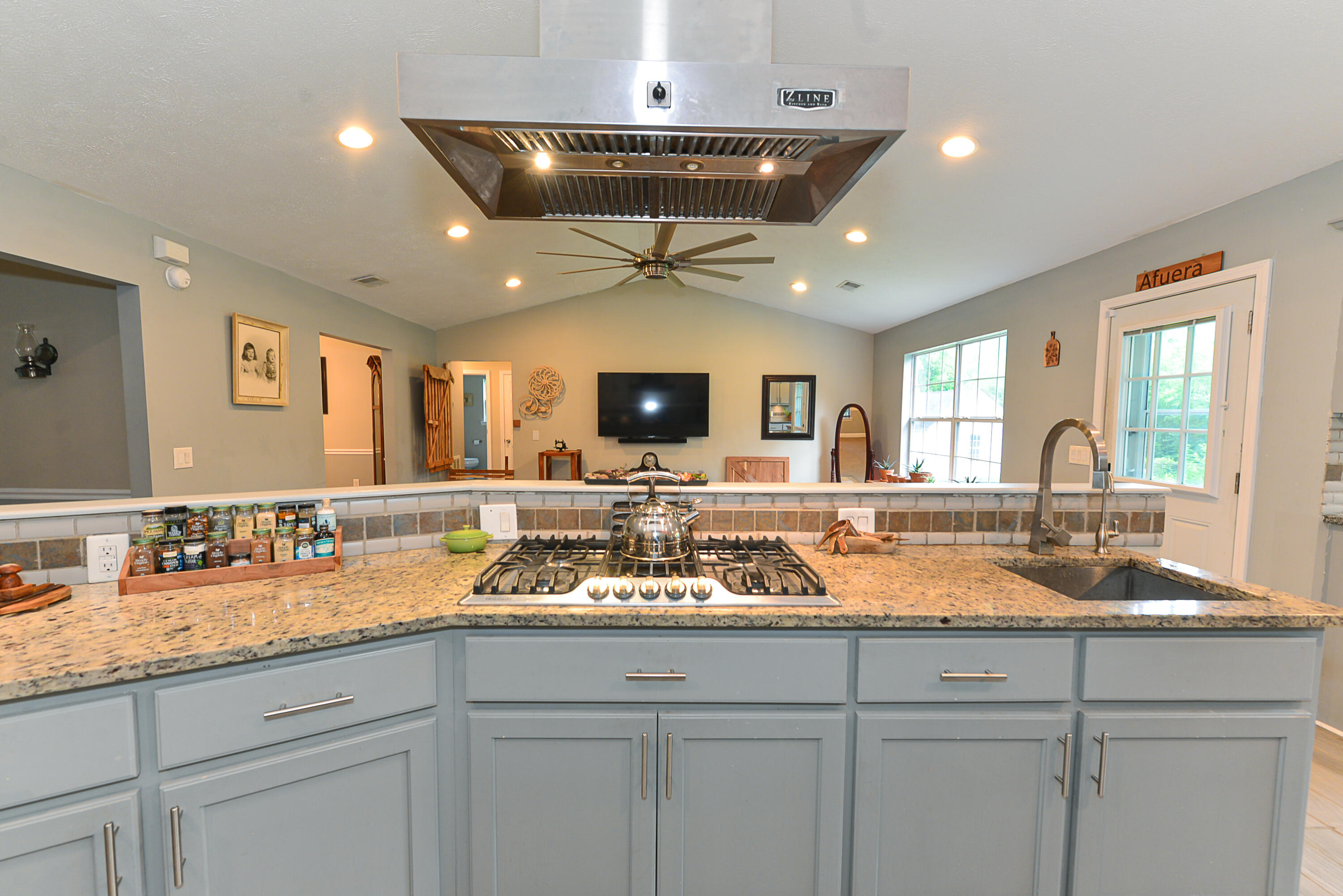 2154 Tanglewood Road Sumter, SC 29154 - Photo 7 of 57 8