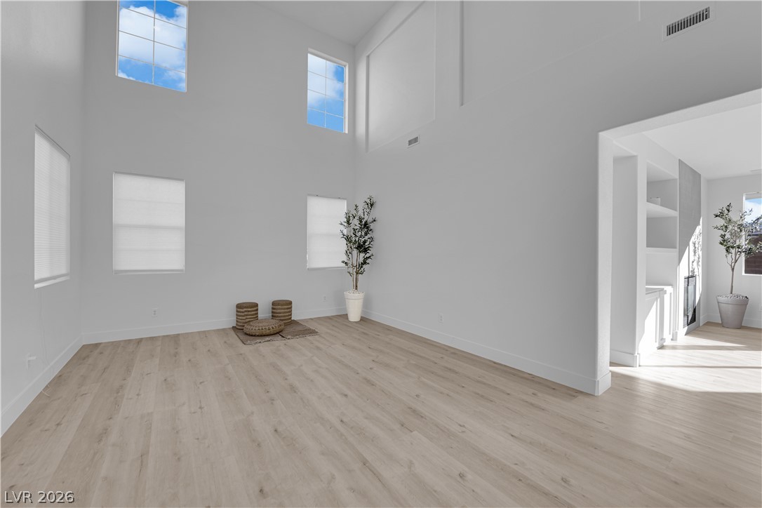 7511 Shadow Estates Way Las Vegas, NV 89113 - Photo 34 of 94