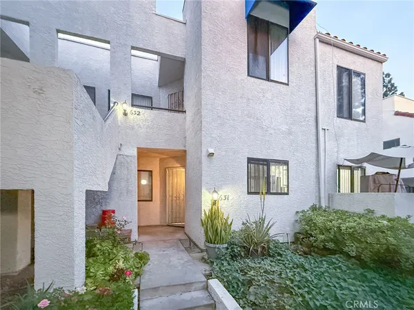$2,200 | 631 Park Shadow Court, Baldwin Park, CA 91706